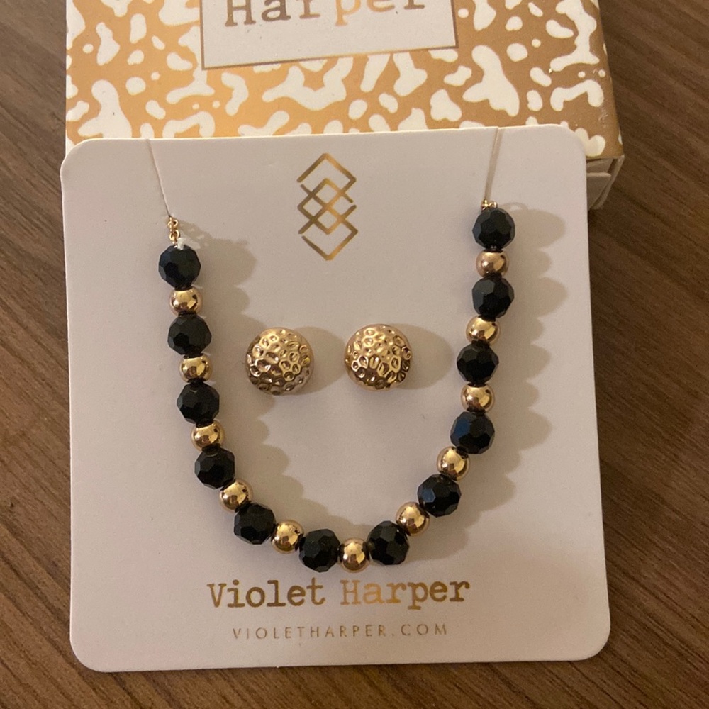 Brand New Violet Harper necklace and earrings set
